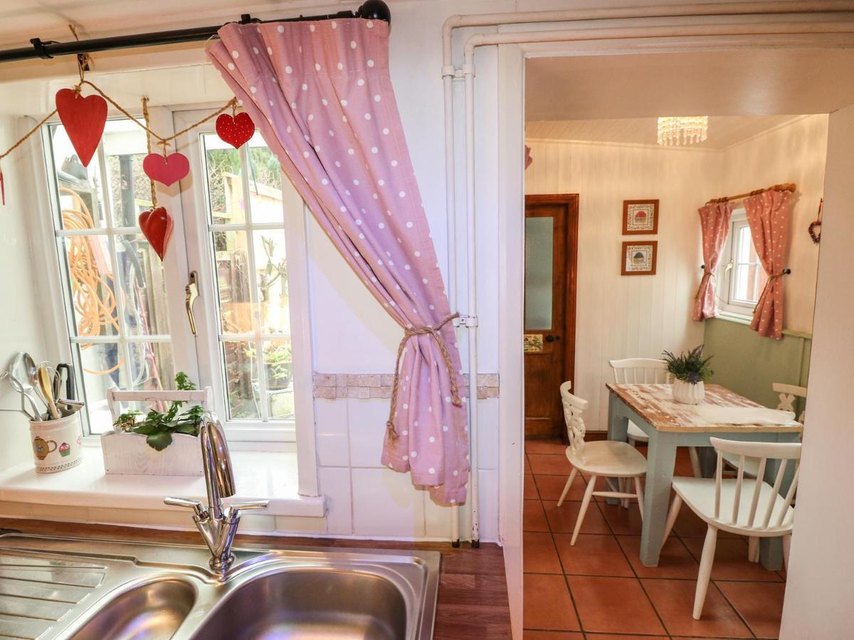 Wee Cot Villa Sandown Eksteriør billede